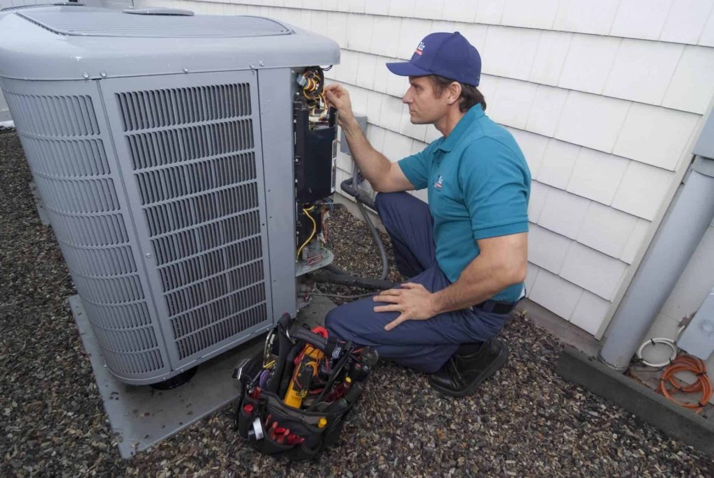 Trying to Survive This Heat With a Faulty AC System Is No Picnic!